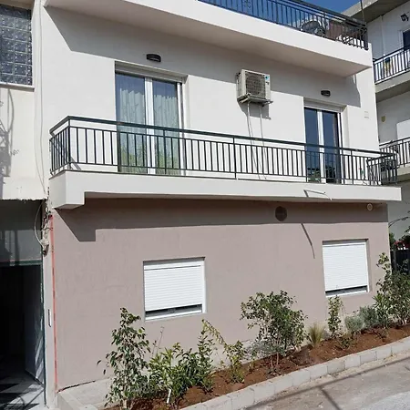 The Genius Apartment 3 Rooms, Α Floor 3 Υπνοδωμάτια, A Όροφος Athens Exterior photo