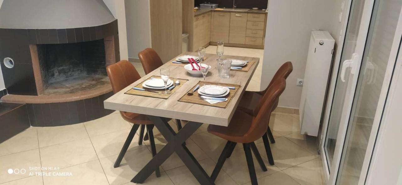 The Genius 3 Rooms, α Floor 3 υπνοδωμάτια, A όροφος Athens